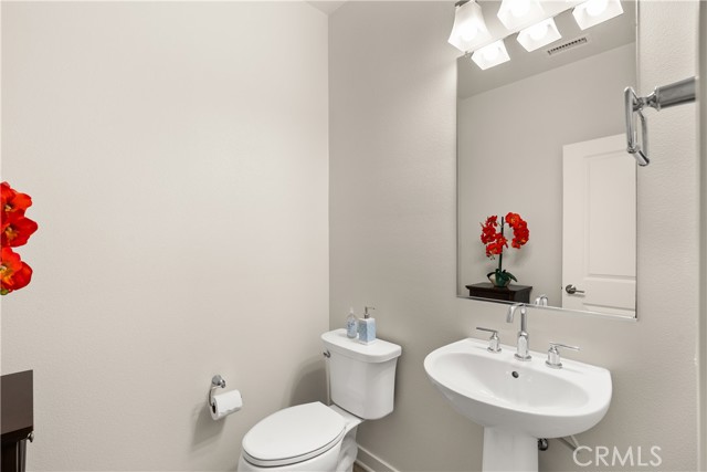 31530 Calle De Las Estrellas, Bonsall CA: https://media.crmls.org/medias/f9f05faf-f2f8-4c13-a884-cdd8c9a5ab92.jpg