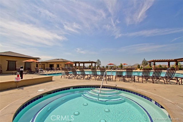 30902 Palette Road, Murrieta CA: https://media.crmls.org/medias/f9f118cf-7b2a-4d5b-a89d-899b6297e6e6.jpg