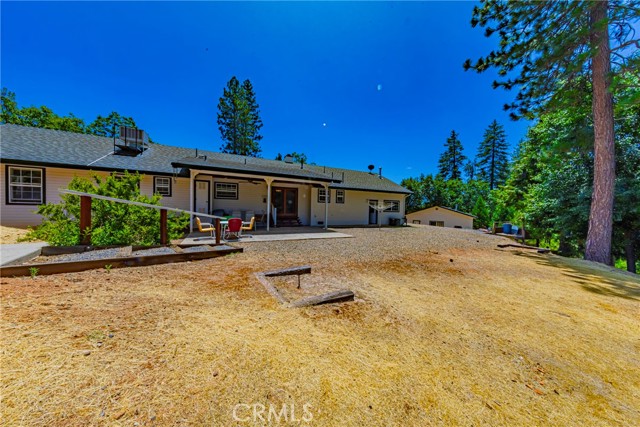 53235 Finegold Creek Court, North Fork CA: https://media.crmls.org/medias/f9f142a0-cf19-4a5c-9512-0e40a9abdc9e.jpg