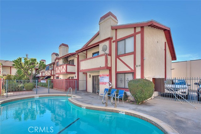 Detail Gallery Image 37 of 42 For 13961 Osborne St #210,  Arleta,  CA 91331 - 2 Beds | 2 Baths