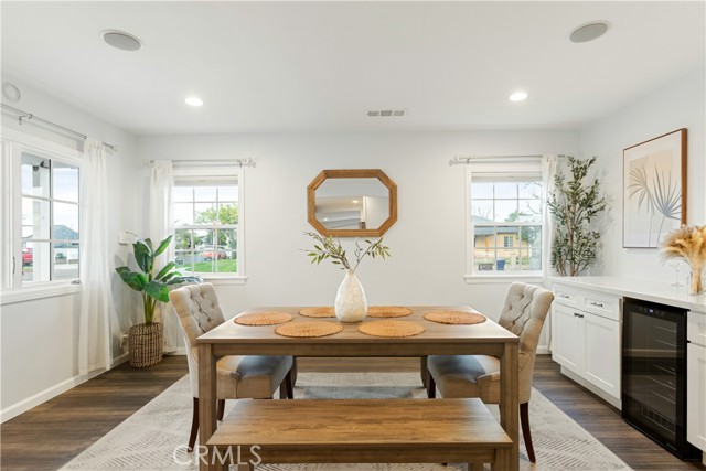 Detail Gallery Image 4 of 31 For 14709 Bodger Ave, Hawthorne,  CA 90250 - 3 Beds | 2 Baths