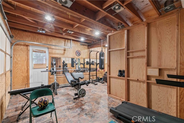 21101 Rosedell Drive, Saugus CA: https://media.crmls.org/medias/f9f25102-4605-4f94-87f4-d15516ad6db1.jpg