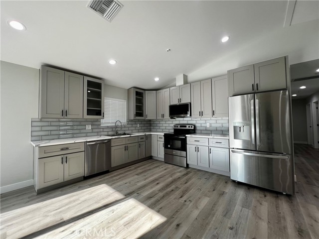 10165 E Avenue S10, Littlerock CA: https://media.crmls.org/medias/f9f37767-0f32-4962-b77c-25bfbee0bd86.jpg