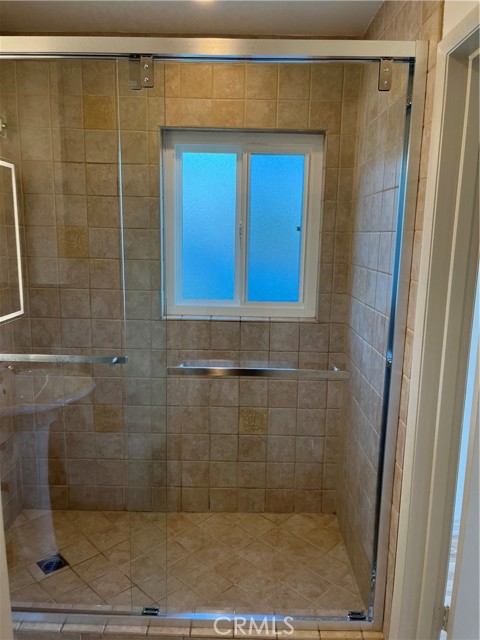 1521 West Glenoaks Boulevard, C photo 12