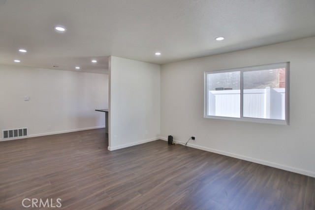 Detail Gallery Image 9 of 21 For 2037 Alco Ave, Santa Ana,  CA 92703 - 4 Beds | 2 Baths