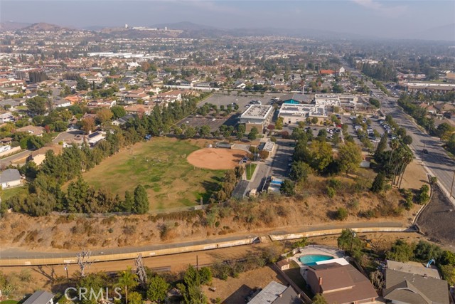 Detail Gallery Image 44 of 48 For 2107 Earnshaw Dr, Placentia,  CA 92870 - 4 Beds | 2 Baths