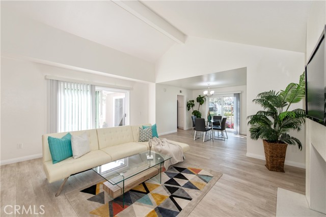 Detail Gallery Image 11 of 28 For 10 Windsong, Irvine,  CA 92614 - 3 Beds | 2 Baths