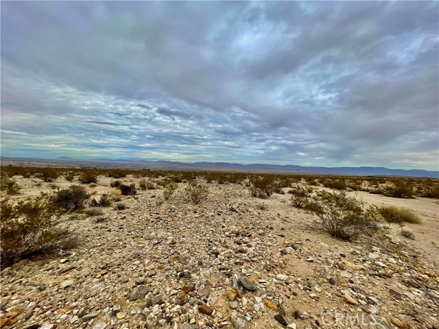 0 Utah Trail, Twentynine Palms, California 92277, ,Land,For Sale,0 Utah Trail,CRJT24014142