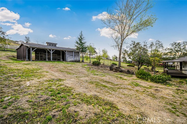Detail Gallery Image 31 of 34 For 30617 Buckskin, Tehachapi,  CA 93561 - 4 Beds | 3 Baths