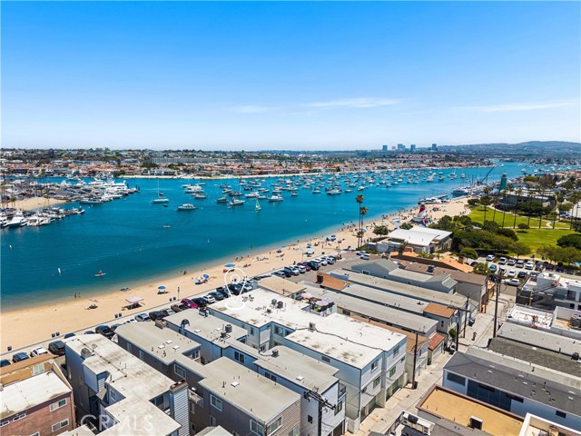 Detail Gallery Image 37 of 37 For 1817 W Bay Ave a,  Newport Beach,  CA 92663 - 2 Beds | 2/1 Baths