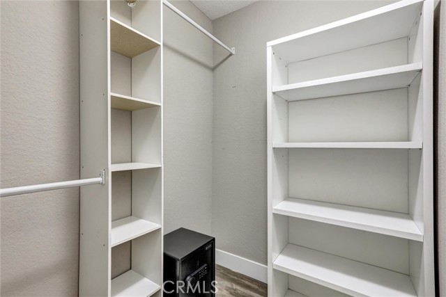 26072 Donegal Lane, Lake Forest CA: https://media.crmls.org/medias/f9fb9c0d-b538-4b0f-bf6d-c76655cc4e63.jpg