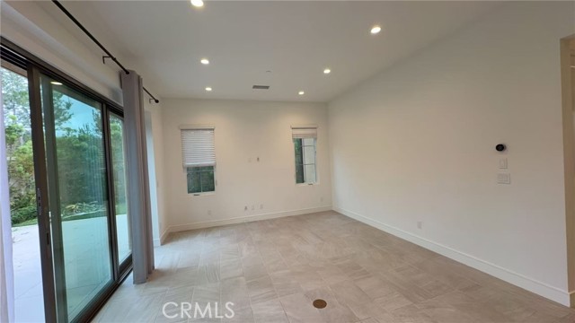 Detail Gallery Image 19 of 25 For 112 San Benito, Irvine,  CA 92618 - 3 Beds | 2/1 Baths