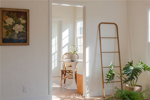 Detail Gallery Image 18 of 75 For 2840 Potomac Ave #1/2,  Los Angeles,  CA 90016 - 2 Beds | 1 Baths