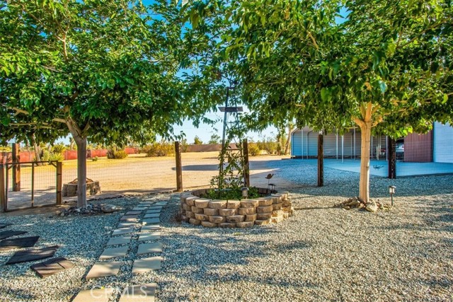 Detail Gallery Image 32 of 62 For 58685 Terra Vista Dr, Yucca Valley,  CA 92284 - 3 Beds | 2 Baths