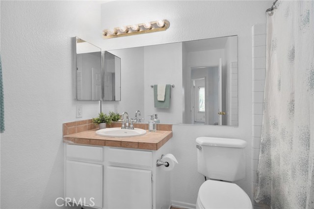 Detail Gallery Image 19 of 41 For 1310 Brookside Ct, Upland,  CA 91784 - 3 Beds | 2 Baths