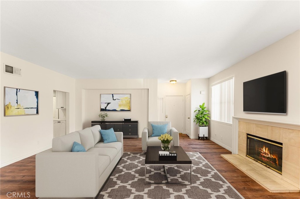 24214 Jasper Lake