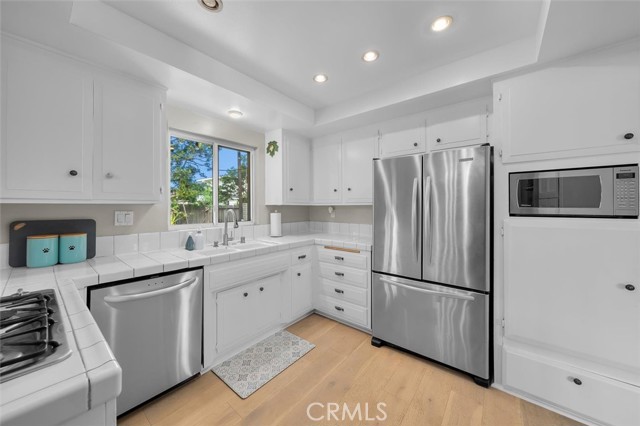 1101 Ysabel Street, Redondo Beach CA: https://media.crmls.org/medias/f9ff62ac-4836-481b-b5c6-a92ebb1a0a62.jpg