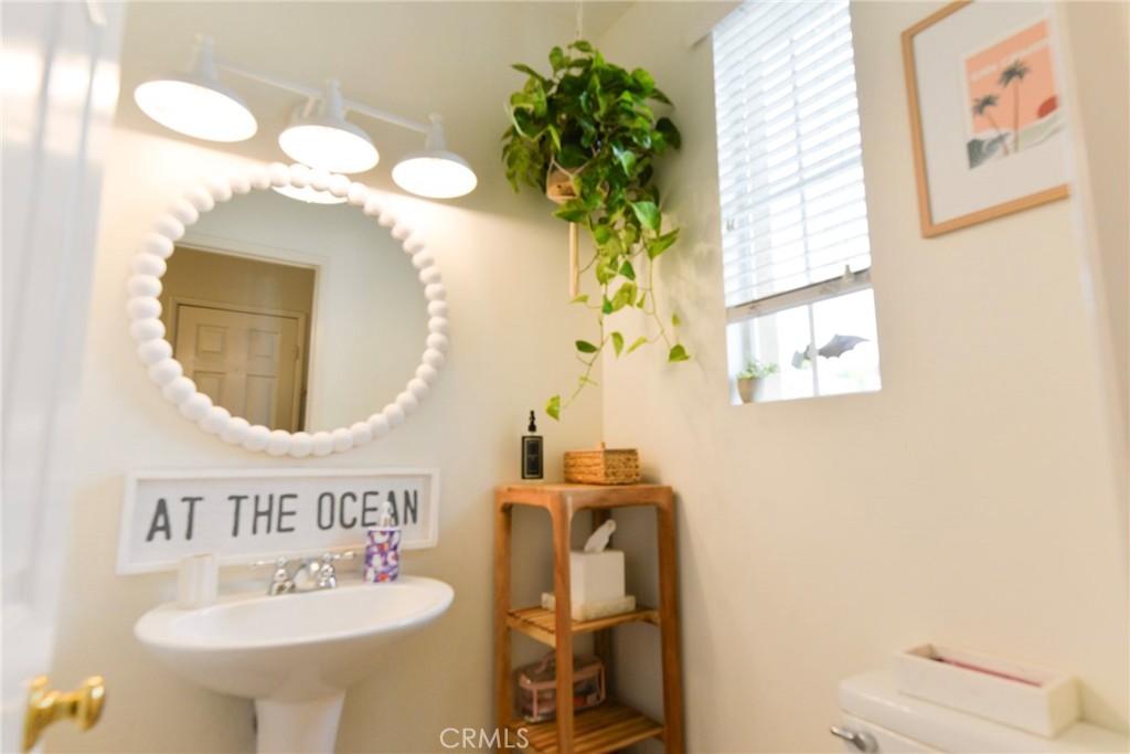 MLS #OC25237983 image #8