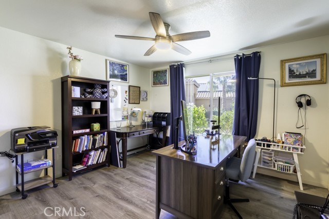 2nd Bedroom or office