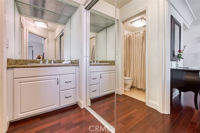Detail Gallery Image 17 of 26 For 601 Lido Park Dr 6a,  Newport Beach,  CA 92663 - 2 Beds | 2/1 Baths