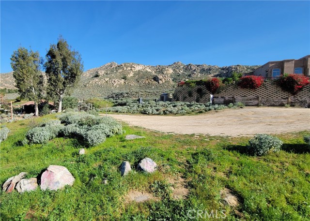 Detail Gallery Image 11 of 42 For 2935 Galaxie Heights Rd, Riverside,  CA 92507 - – Beds | – Baths