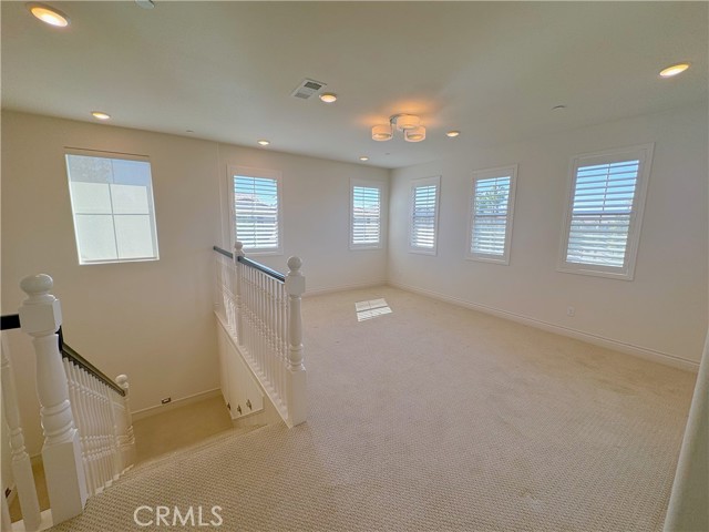 224 Geyser, Irvine CA: https://media.crmls.org/medias/fa01db25-d1e0-4b30-ad2b-c3782ddb0e76.jpg