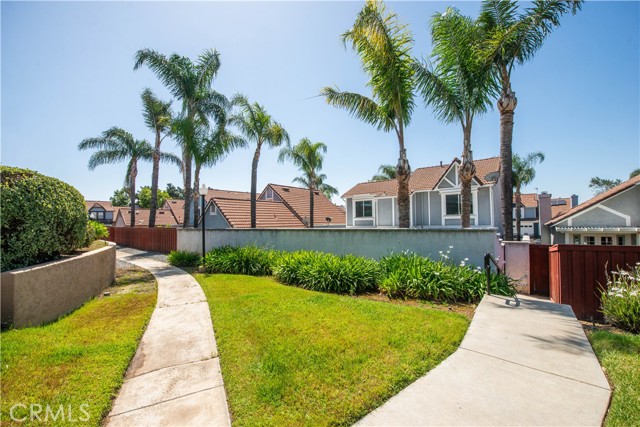 Detail Gallery Image 31 of 39 For 9788 Balaton St, Rancho Cucamonga,  CA 91737 - 4 Beds | 2/1 Baths