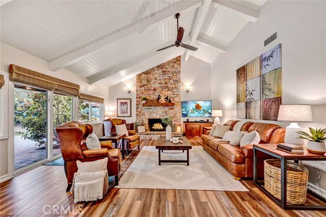 Detail Gallery Image 6 of 28 For 508 Green Acre Dr, Fullerton,  CA 92835 - 4 Beds | 2/1 Baths