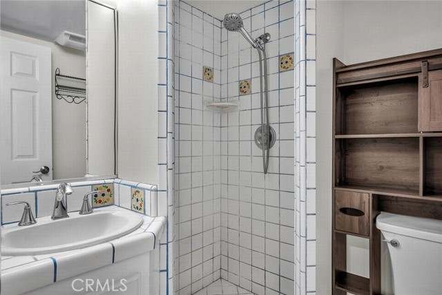Detail Gallery Image 31 of 50 For 4113 Highland, Manhattan Beach,  CA 90266 - 4 Beds | 3/1 Baths