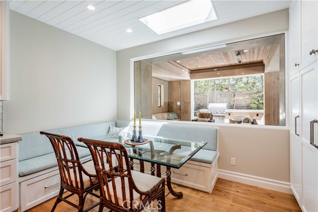 6561 Horseshoe Lane, Huntington Beach CA: https://media.crmls.org/medias/fa0443b0-4eb7-4d53-9e9b-e3b99f73f2ce.jpg