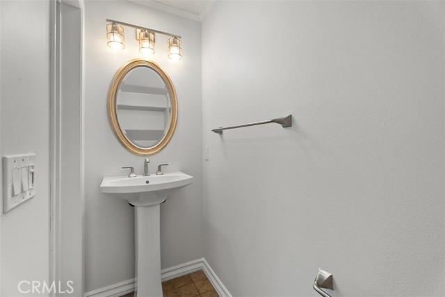 231 Montana Del Lago, Rancho Santa Margarita CA: https://media.crmls.org/medias/fa04b880-5b0b-438b-938a-723964afe0ab.jpg