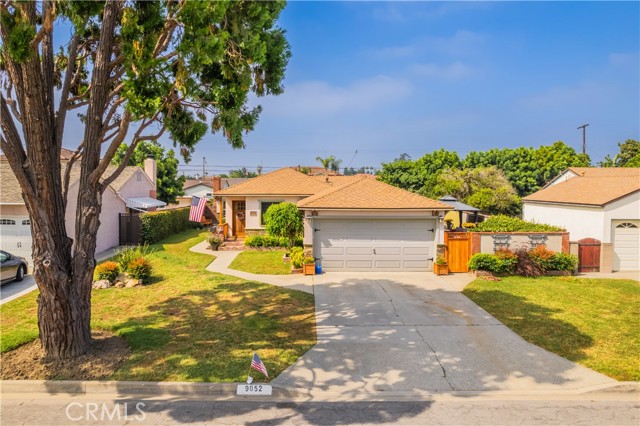 9052 Bigby Street, Downey, California 90241, 4 Bedrooms Bedrooms, ,2 BathroomsBathrooms,Single Family Residence,For Sale,Bigby,TR25031383