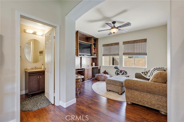 Detail Gallery Image 11 of 63 For 14286 Fairchild, Corona,  CA 92880 - 4 Beds | 2/1 Baths