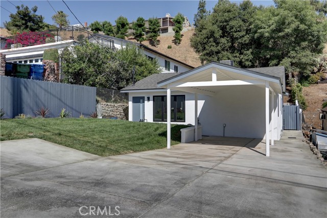 10788 Las Lunitas Ave, Tujunga, CA 91042