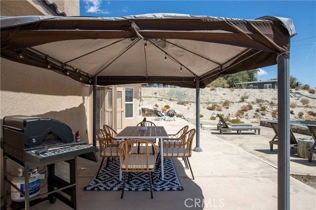 Detail Gallery Image 5 of 75 For 6185 Mirlo Rd, Yucca Valley,  CA 92284 - 3 Beds | 2 Baths