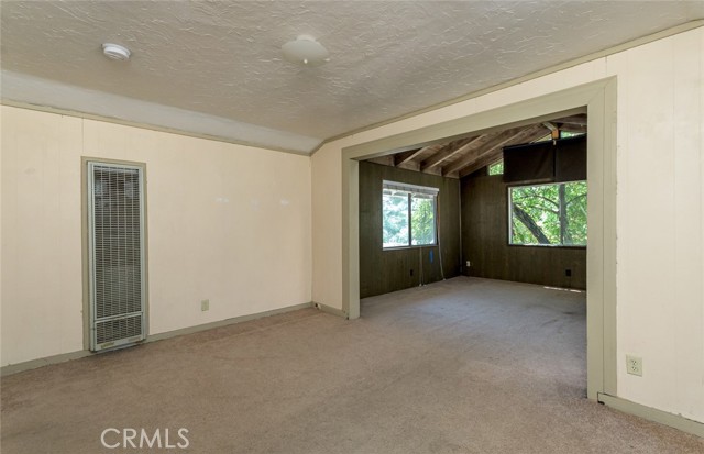 4608 Dyer Street, La Crescenta CA: https://media.crmls.org/medias/fa0616a8-ad9b-4cb6-9ef2-1e6feb030231.jpg