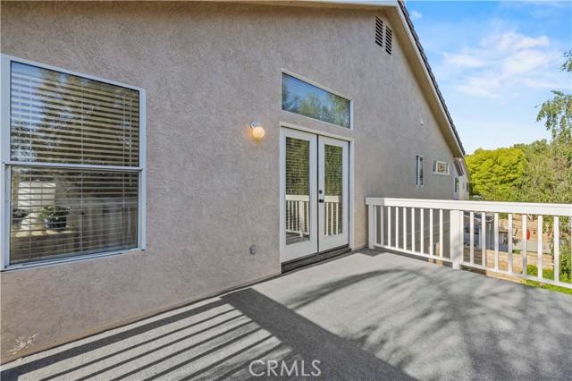 23664 Clearidge Drive, Valencia CA: https://media.crmls.org/medias/fa06d5ea-5cce-4492-86aa-f92998f532d3.jpg
