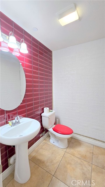 Detail Gallery Image 25 of 30 For 1492 Amsterdam Ct, Upland,  CA 91786 - 3 Beds | 2/1 Baths