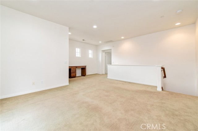 Detail Gallery Image 10 of 35 For 77 Hallmark, Irvine,  CA 92620 - 3 Beds | 3 Baths