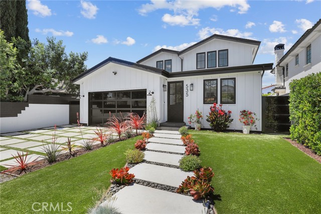 535 N Sierra Bonita Avenue, Los Angeles CA: https://media.crmls.org/medias/fa07b51c-dc0a-4c61-bf43-31de2f996a01.jpg