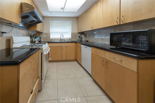 5320 Peck Road, El Monte CA: https://media.crmls.org/medias/fa07ee49-d83e-440a-b36c-03e46ff8f245.jpg