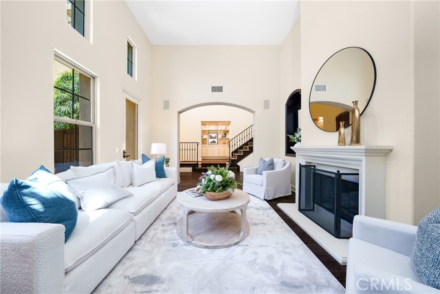 Detail Gallery Image 7 of 33 For 37 Triple Leaf, Irvine,  CA 92620 - 5 Beds | 4/1 Baths