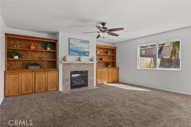 Detail Gallery Image 14 of 48 For 12303 Midtowne Dr, Bakersfield,  CA 93312 - 5 Beds | 2/1 Baths