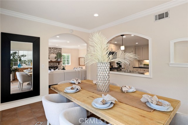 2206 Marshallfield Lane, Redondo Beach, California 90278, 4 Bedrooms Bedrooms, ,2 BathroomsBathrooms,Residential,Sold,Marshallfield,SB24103124