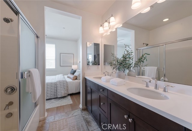 Detail Gallery Image 21 of 58 For 5341 Strand #105,  Hawthorne,  CA 90250 - 2 Beds | 2/1 Baths