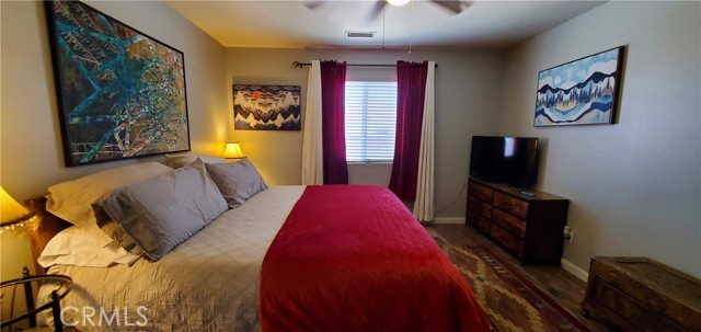 6683 Sherman Hoyt Avenue, 29 Palms CA: https://media.crmls.org/medias/fa09e66f-a8e5-496f-b627-4ef12dd88e93.jpg