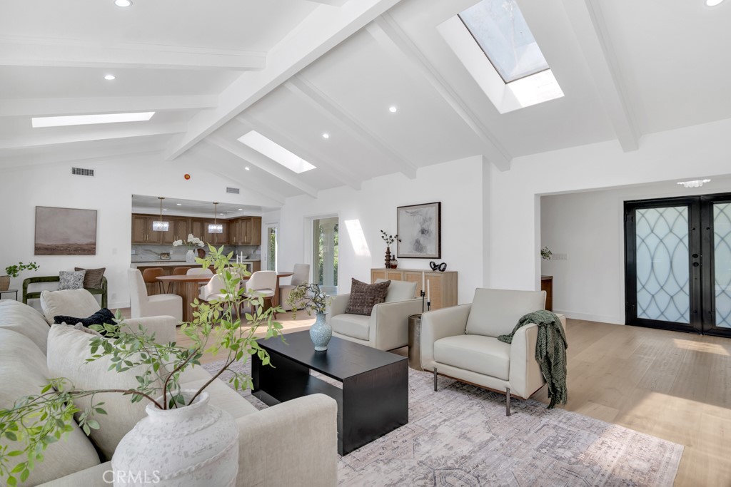 MLS #OC26196346 image #6