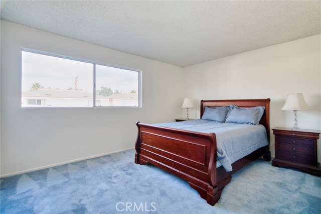 Detail Gallery Image 9 of 21 For 1151 N Dresden St #17,  Anaheim,  CA 92801 - 3 Beds | 2/1 Baths