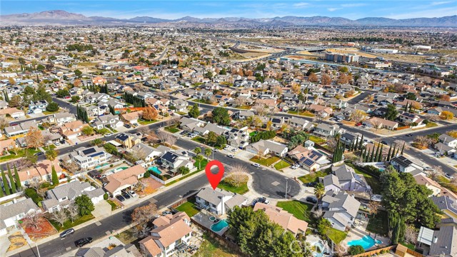 Detail Gallery Image 58 of 66 For 12734 Trotters Ln, Victorville,  CA 92392 - 3 Beds | 3 Baths