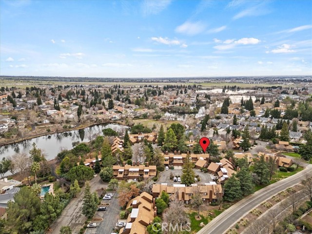 2924 Pennyroyal Dr, Chico CA: https://media.crmls.org/medias/fa0bdbfa-ee8d-475f-bdb0-875decde0c8c.jpg